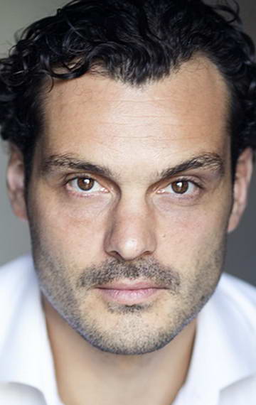 фото Жоанн Морио