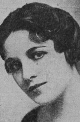 фото Ирен Хоули