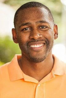 фото Carlos Demond Davis