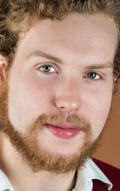 фото Cole Vandale