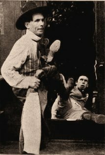 фото Огастес Карни