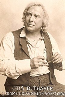 фото Отис Тэйер