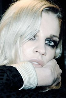 фото Camela Leierth