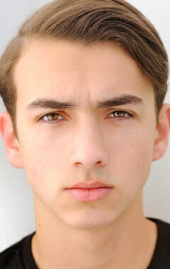 фото Брэд Билл