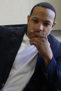 фото Ron Saunders Jr.