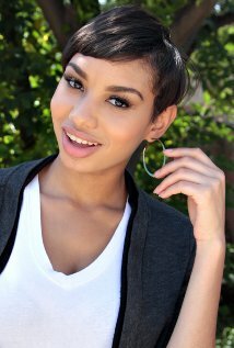 фото Tiffiney Cornish