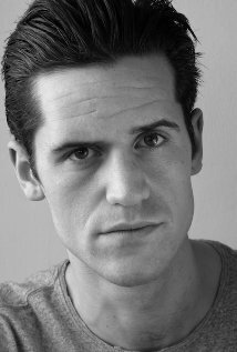 фото Нед Вольфган Келли