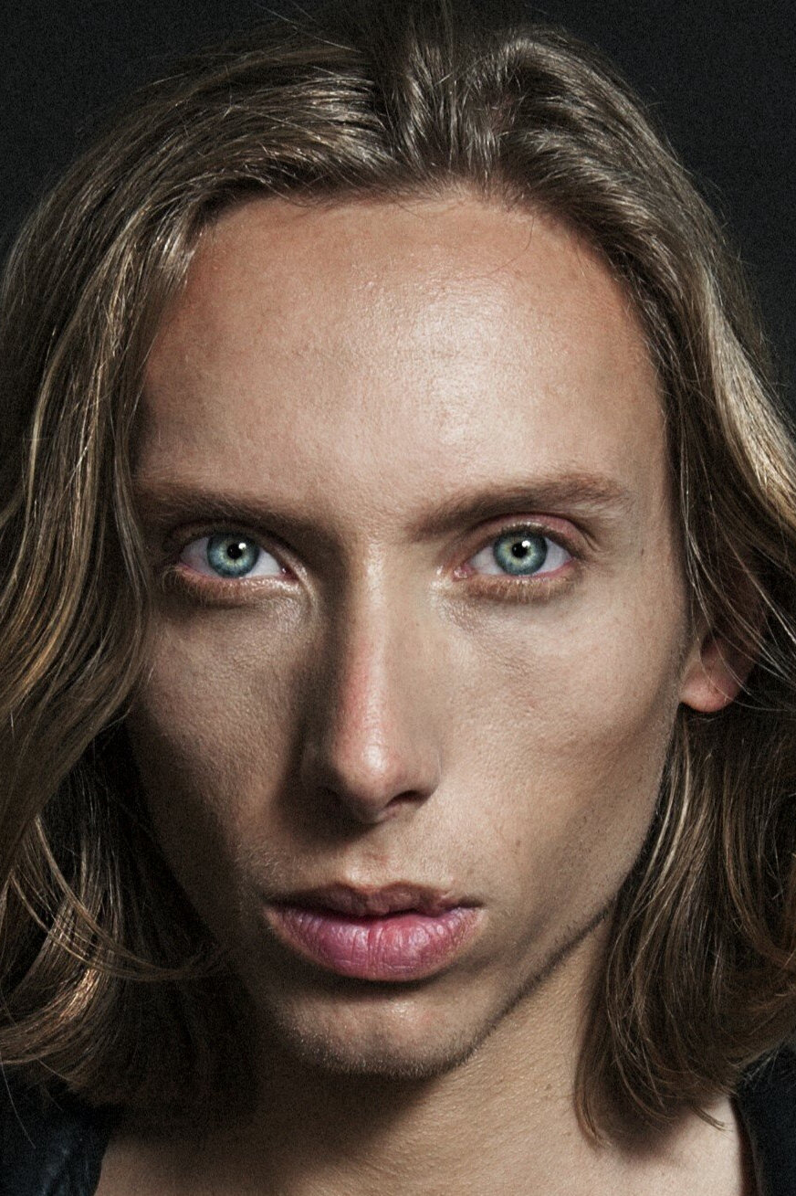 фото Макс Круз