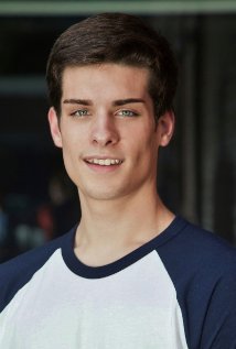 фото Коул Страуд