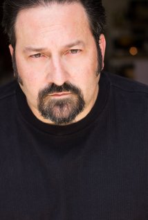 фото Джои Алонсо