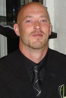 фото Bradley Anthony