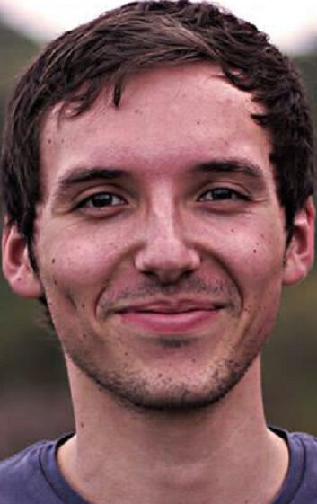 фото Саймон Панай