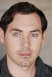 фото Dakota Kennedy