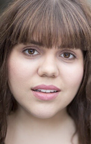 фото Брук Маркам