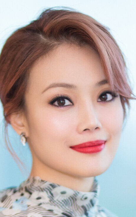 фото Джои Юн