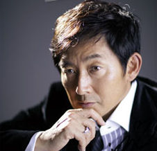 фото Дзюнити Исида