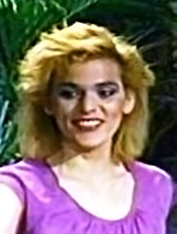 фото Debbie Areola