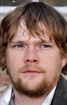 фото Оливер Брёкер