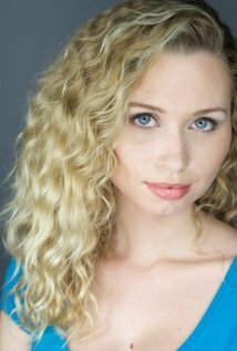 фото Тейлор Карр