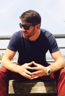 фото Гарет Карр