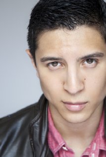 фото Joshua Mobijohn