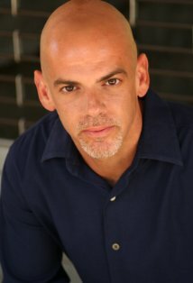 фото Лоуренс Вини