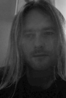 фото Carl Harries