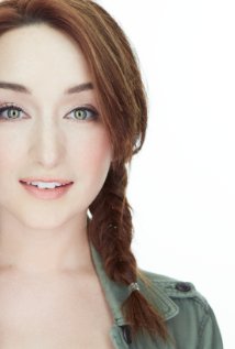 фото Анджелина Мари Бройлес