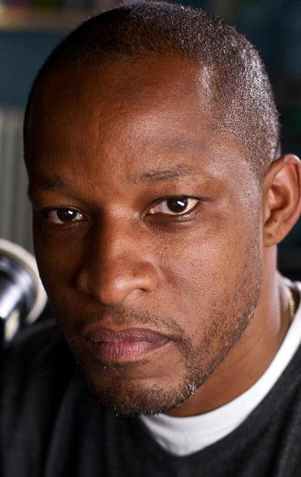 фото Олрик Райли