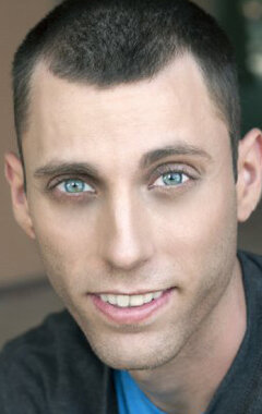 фото Брайан Адам Махони