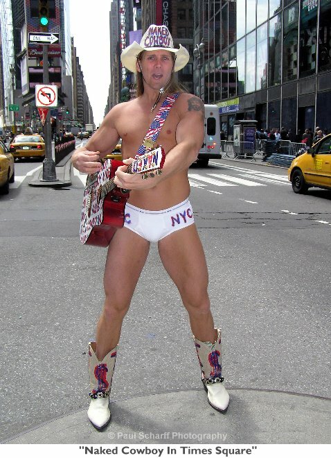 фото The Naked Cowboy
