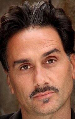 фото Артур Горишти