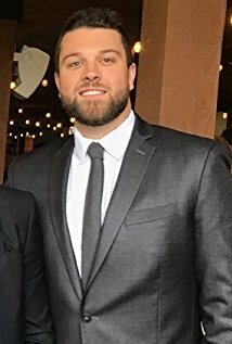 фото Джош Крук