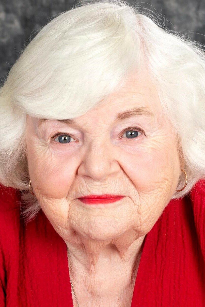 фото Джун Скуибб