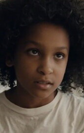 фото Сенниа Нануа