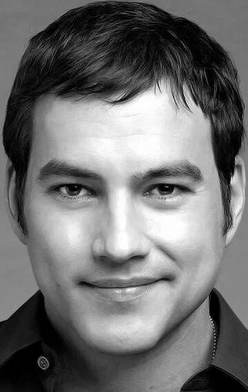 фото Тайлер Кристофер