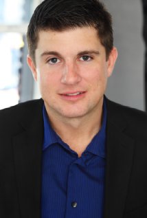 фото Джеймс Дж. Кроули