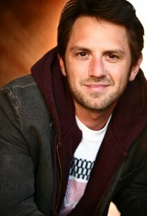 фото Джордан Ренник