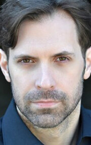 фото Майкл А. Кук