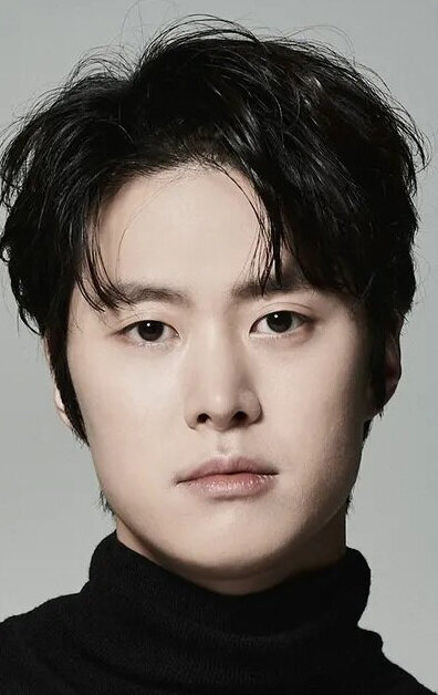 фото Кон Мён