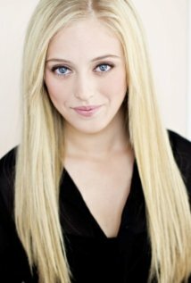 фото Кайли Доусон