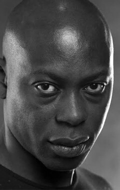 фото Эдвард Апей