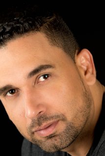 фото Robert Almonte