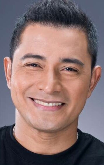 фото Сесар Монтано