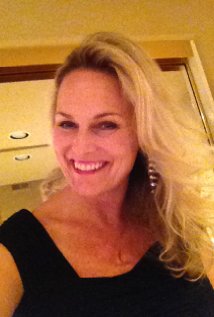 фото Annette Caton