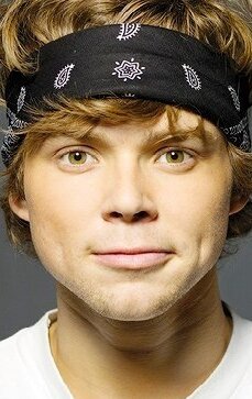 фото Эштон Ирвин