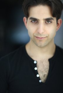 фото Adam Manfredi