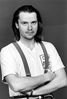 фото Дженьюэри Брунов