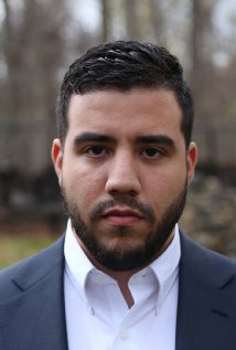 фото Sebastian Sdaigui