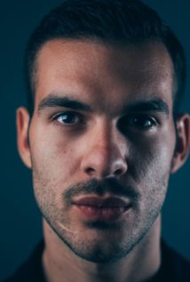 фото Gus Capucci